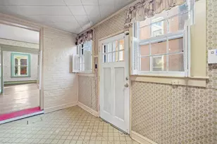 141 S Washington St, Greencastle, PA 17225 - Photo 10