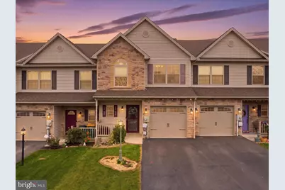 425 Tritle Avenue, Waynesboro, PA 17268 - Photo 2