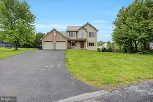 1772 Bell Ave, Chambersburg, PA 17202 - Photo 2
