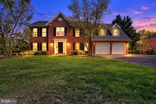 2635 Castlegreen Dr, Greencastle, PA 17225 - Photo 1