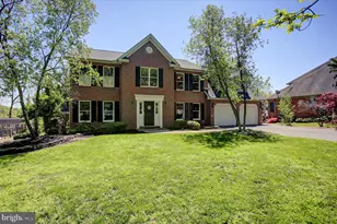 2635 Castlegreen Dr, Greencastle, PA 17225 - Photo 1