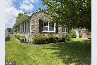 175 Orchard Circle, Greencastle, PA 17225 - Photo 4