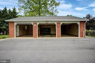 15788 Pennsylvania Ave, State Line, PA 17263 - Photo 8