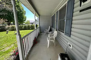 120 Chancellor Dr, Chambersburg, PA 17201 - Photo 14