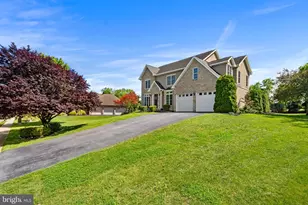 115 Moonlight Dr, Greencastle, PA 17225 - Photo 6
