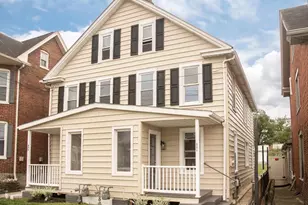 604 W Main St, Waynesboro, PA 17268 - Photo 1
