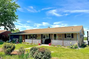 15699 S Young Rd, Greencastle, PA 17225 - Photo 6