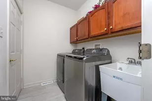 2384 Castlegreen Dr, Greencastle, PA 17225 - Photo 34