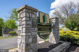 2384 Castlegreen Dr, Greencastle, PA 17225 - Photo 10