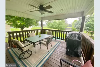 282 Eisenhower Drive #51, Chambersburg, PA 17201 - Photo 8