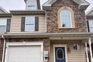 204 Whitley Dr, Chambersburg, PA 17201 - Photo 1