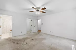 11302 Crofton Cir, Waynesboro, PA 17268 - Photo 22