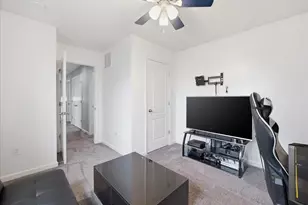 801 Bristol Dr, Greencastle, PA 17225 - Photo 28