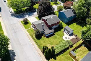 901 Cypress St, Chambersburg, PA 17201 - Photo 40