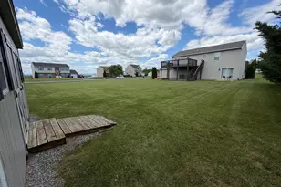 852 Bristol Dr, Greencastle, PA 17225 - Photo 4