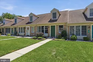 1008 Orchard Dr, Chambersburg, PA 17202 - Photo 2