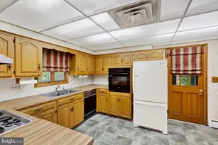 115 Downey Dr, Chambersburg, PA 17202 - Photo 8