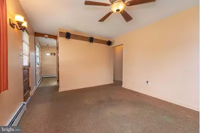 420 Maple Hill Avenue, Shippensburg, PA 17257 - Photo 8