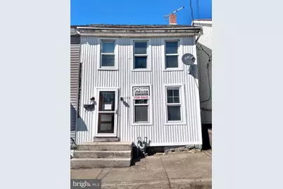 139 W Second Street, Waynesboro, PA 17268 - Photo 1