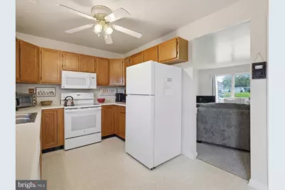 521 Bracken Drive, Chambersburg, PA 17201 - Photo 10