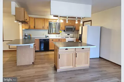 7888 Anthony Highway #UPPER LEVEL, Waynesboro, PA 17268 - Photo 24