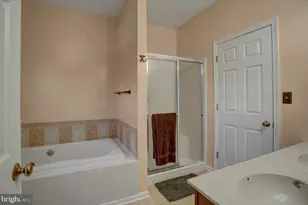 1983 Farmall Dr, Greencastle, PA 17225 - Photo 24