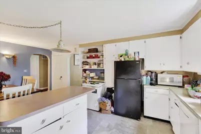 439 S 8th Street, Chambersburg, PA 17201 - Photo 4