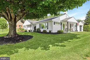277 Apple Dr, Greencastle, PA 17225 - Photo 4