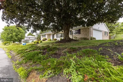 222 Harvest Lane, Chambersburg, PA 17202 - Photo 4