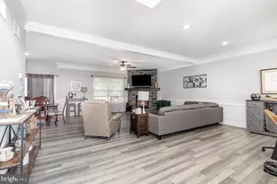 465 Winchester Dr, Chambersburg, PA 17202 - Photo 2
