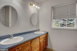 10305 Candura Dr, Waynesboro, PA 17268 - Photo 32