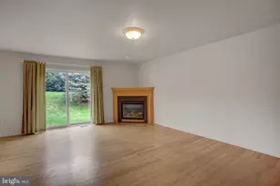 10305 Candura Dr, Waynesboro, PA 17268 - Photo 12
