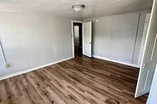 23 S Carlisle St, Greencastle, PA 17225 - Photo 10