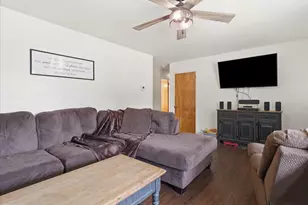 826 Crescent Dr, Shippensburg, PA 17257 - Photo 14