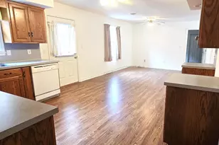 610 W 3rd St, Waynesboro, PA 17268 - Photo 14