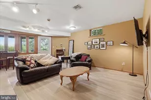3083 Oak Hill Rd, Waynesboro, PA 17268 - Photo 34