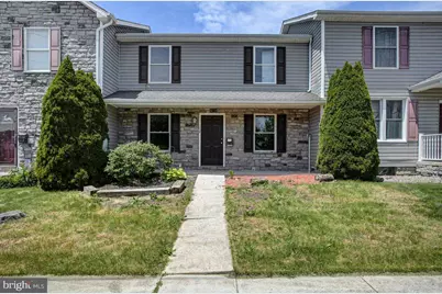 604 Fairview Avenue, Waynesboro, PA 17268 - Photo 2