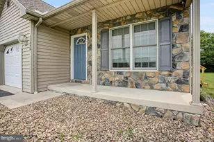 11496 Williamsport Pike, Greencastle, PA 17225 - Photo 4