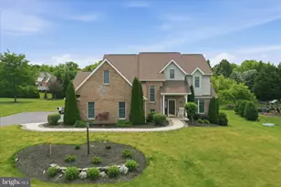 1381 Garman Dr, Chambersburg, PA 17202 - Photo 2