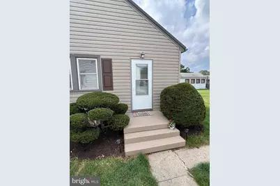 1147 Stanley Avenue, Chambersburg, PA 17201 - Photo 4