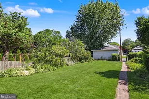 215 W 2nd St, Waynesboro, PA 17268 - Photo 30