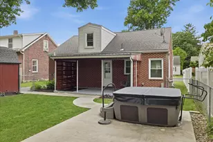 926 S 5th St, Chambersburg, PA 17201 - Photo 30