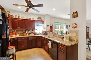 261 Matthew Dr, Chambersburg, PA 17201 - Photo 8