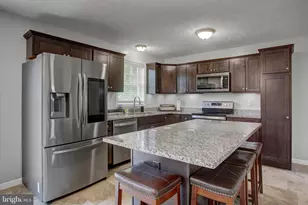 3040 Liverpool Ct, Chambersburg, PA 17201 - Photo 14