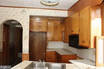 44 Glen Street N, Chambersburg, PA 17201 - Photo 2