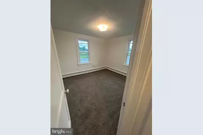 301 E E McKinley Street, Chambersburg, PA 17201 - Photo 4