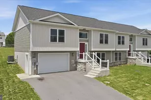 12165 Polktown Rd, Waynesboro, PA 17268 - Photo 2