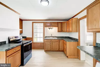 476 E E Queen Street, Chambersburg, PA 17201 - Photo 8
