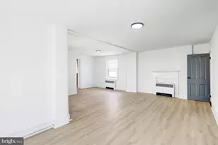 476 E E Queen St, Chambersburg, PA 17201 - Photo 2