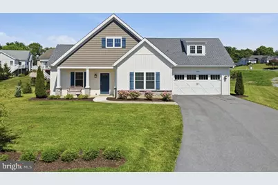 6099 Hot Springs Court, Fayetteville, PA 17222 - Photo 2